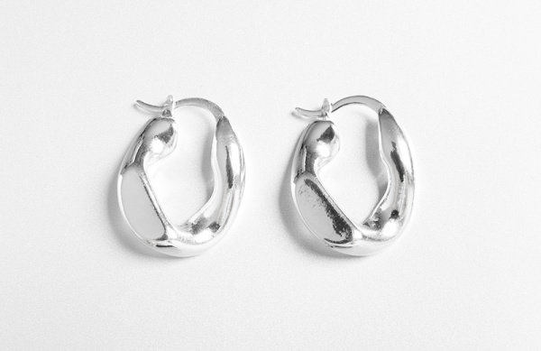 Как очистить чужую энергетику серебра от негатива: как почистить кольцо и украшения от негативной энергии