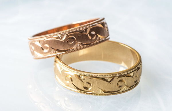 Как отполировать золото от царапин дома самому